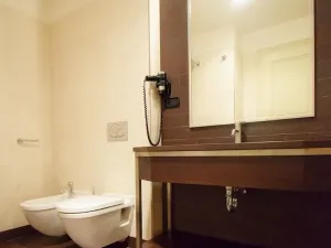 Pronájem bytu 1+kk, Praha - Nové Město, Hálkova, 35 m2