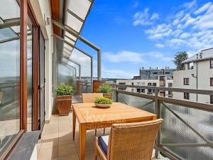 Pronájem bytu 2+kk, Praha - Dejvice, Paťanka, 52 m2