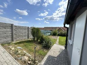 Prodej rodinného domu, Hrušovany u Brna, Havlíčkova, 170 m2