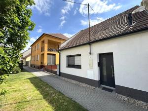 Prodej rodinného domu, Hrušovany u Brna, Havlíčkova, 170 m2