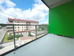Pronájem bytu 1+kk, Praha - Horní Měcholupy, Milánská, 37 m2