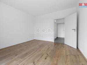 Pronájem bytu 2+kk, Plzeň, Safírová, 45 m2