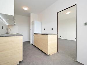 Prodej bytu 3+1, Praha - Chodov, Malenická, 71 m2