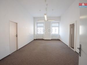 Pronájem kanceláře, Pardubice - Zelené Předměstí, 17. listopadu, 20 m2