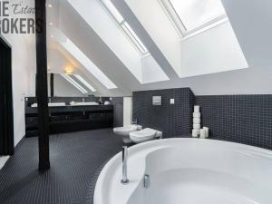 Pronájem bytu 4+kk, Praha - Smíchov, Holečkova, 170 m2