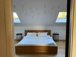 Pronájem rodinného domu, Ohrobec, V sedlištích, 220 m2