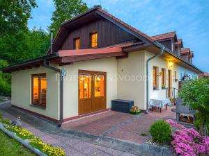 Prodej ubytování, Přední Výtoň, 164 m2