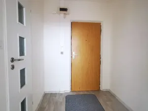 Prodej bytu 1+kk, Most, Česká, 33 m2