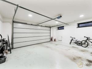 Prodej rodinného domu, Praha - Dolní Počernice, Bakurinova, 395 m2