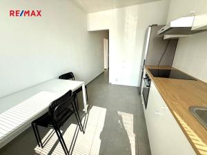 Pronájem bytu 3+1, Slaný, Lidická, 69 m2