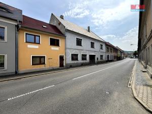 Prodej rodinného domu, Kravaře, P. Bezruče, 240 m2