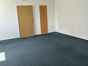 Pronájem kanceláře, Brno, Hněvkovského, 33 m2