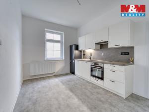 Prodej bytu 2+kk, Plzeň - Doudlevce, Šípková, 47 m2