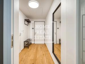 Prodej bytu 1+kk, Praha - Karlín, Sokolova, 34 m2