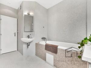Prodej bytu 4+kk, Praha - Veleslavín, Pláničkova, 95 m2