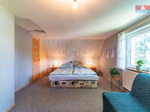 Prodej rodinného domu, Pomezí nad Ohří, 150 m2