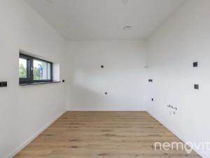 Prodej vily, Praha - Dolní Počernice, V padolině, 280 m2