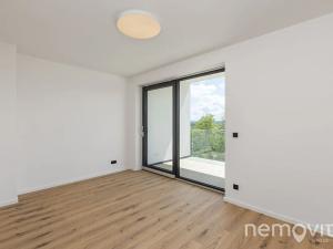 Prodej vily, Praha - Dolní Počernice, V padolině, 280 m2
