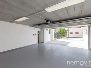 Prodej vily, Praha - Dolní Počernice, V padolině, 280 m2