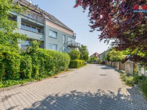 Prodej bytu 2+kk, Praha - Kbely, Pod Nouzovem, 37 m2