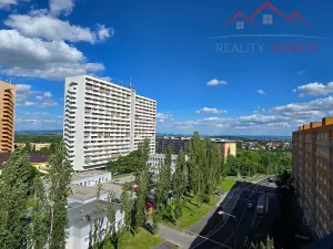 Prodej bytu 2+1, Chomutov, Březenecká, 62 m2