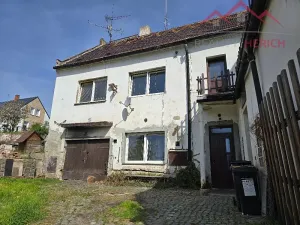 Prodej rodinného domu, Holedeč, 200 m2