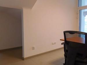 Pronájem obchodního prostoru, Frýdek-Místek, Nádražní, 16 m2