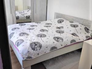 Pronájem bytu 2+kk, Jablonec nad Nisou, Květinová, 44 m2
