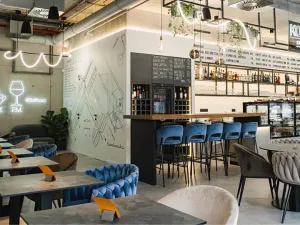 Pronájem kanceláře, Praha - Radlice, Radlická, 1000 m2
