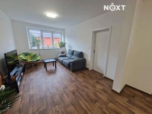 Pronájem rodinného domu, Komořany, 94 m2