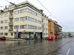 Pronájem bytu 1+kk, Praha - Střešovice, Myslbekova, 28 m2