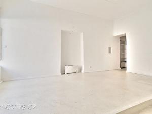 Pronájem obchodního prostoru, Praha - Smíchov, Holečkova, 35 m2