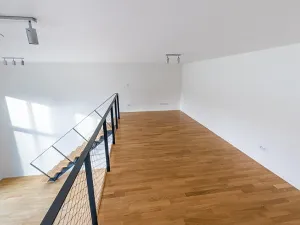 Prodej kanceláře, Praha - Žižkov, Seifertova, 67 m2