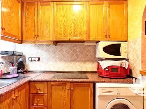Prodej bytu 3+kk, Torrevieja, Španělsko, 45 m2