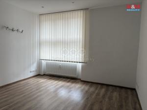 Prodej obchodního prostoru, Pardubice - Bílé Předměstí, Bubeníkova, 55 m2