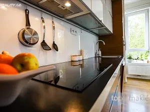 Prodej bytu 2+kk, Praha - Uhříněves, Václava Trojana, 52 m2
