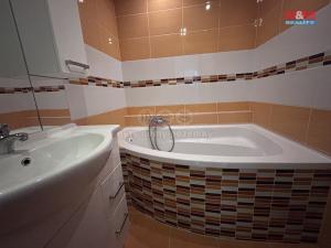 Prodej bytu 3+1, Orlová - Lutyně, Okružní, 75 m2