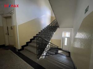 Pronájem bytu 2+kk, Praha - Holešovice, Farského, 51 m2