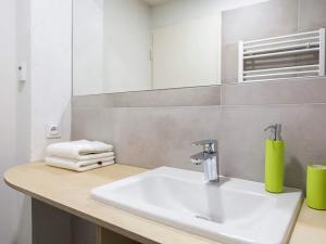 Pronájem bytu 2+kk, Praha - Nové Město, U půjčovny, 40 m2