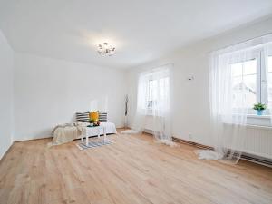 Pronájem bytu 2+kk, Leština u Světlé, 53 m2