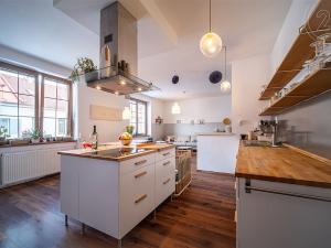 Prodej rodinného domu, České Budějovice - České Budějovice 6, Dukelská, 180 m2