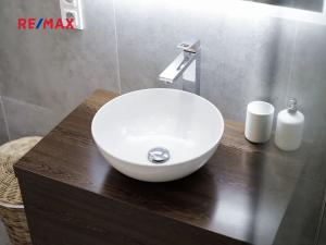 Pronájem bytu 3+1, Praha - Strašnice, Pod strání, 66 m2