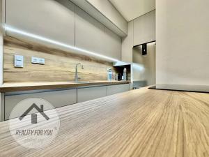 Pronájem bytu 2+kk, Praha - Libeň, U Balabenky, 62 m2