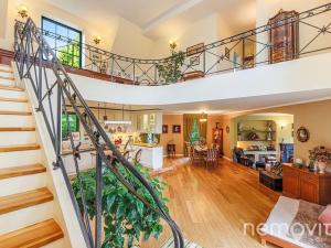 Prodej rodinného domu, Líšnice, 420 m2