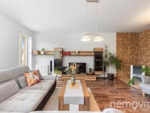 Prodej vícegeneračního domu, Praha - Zbraslav, Ke Kyjovu, 260 m2