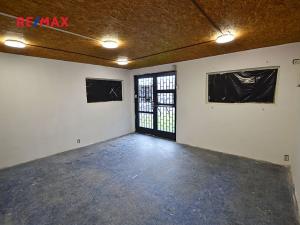 Pronájem obchodního prostoru, Orlová, Osvobození, 25 m2