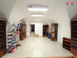 Pronájem obchodního prostoru, Nový Jičín, Masarykovo nám., 40 m2