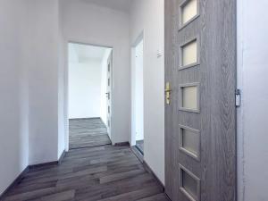 Pronájem bytu 2+1, Chomutov, Mostecká, 48 m2