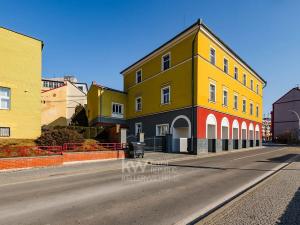 Pronájem bytu 3+kk, Tábor, nám. F. Křižíka, 60 m2