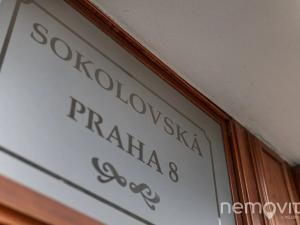 Pronájem bytu 1+1, Praha - Karlín, Sokolovská, 38 m2
